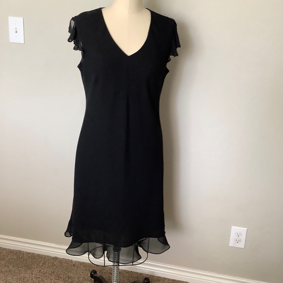 Jones Wear Dresses & Skirts - Jones (16) $65